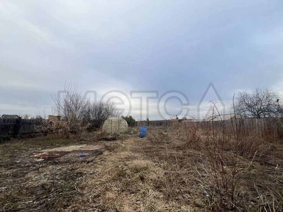 2/3 доли дома и 2/3 доли земельного участка в Свердловской обл.