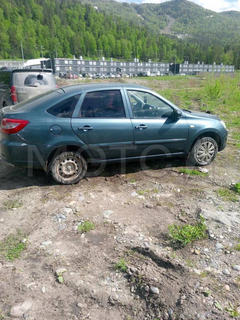 Lada Granta, 2014 года, 87 лс, 95 500 км.