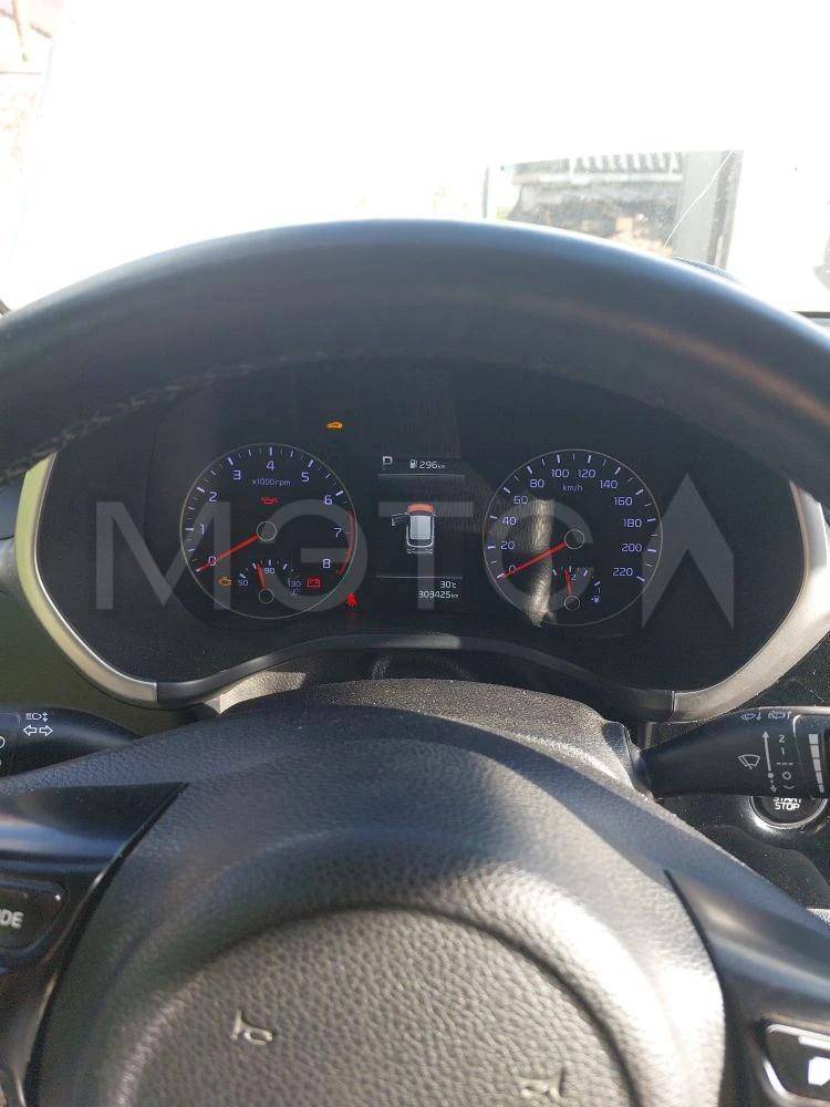 Kia Rio, 2021 года, 122 лс, 303000 км, АКПП