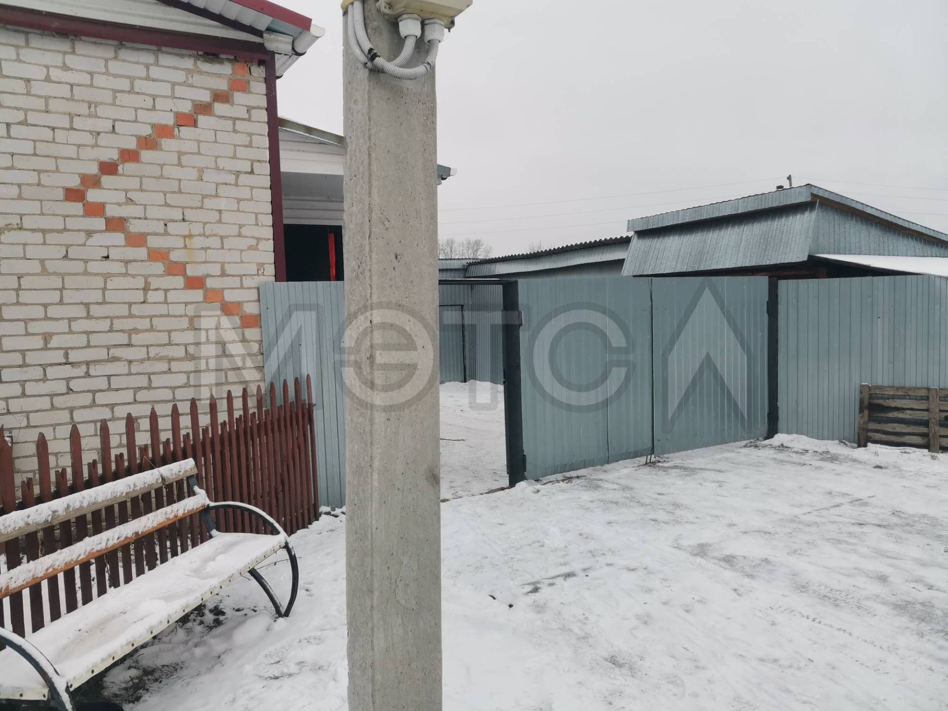 1/4 доля в квартире в Тюменской обл.