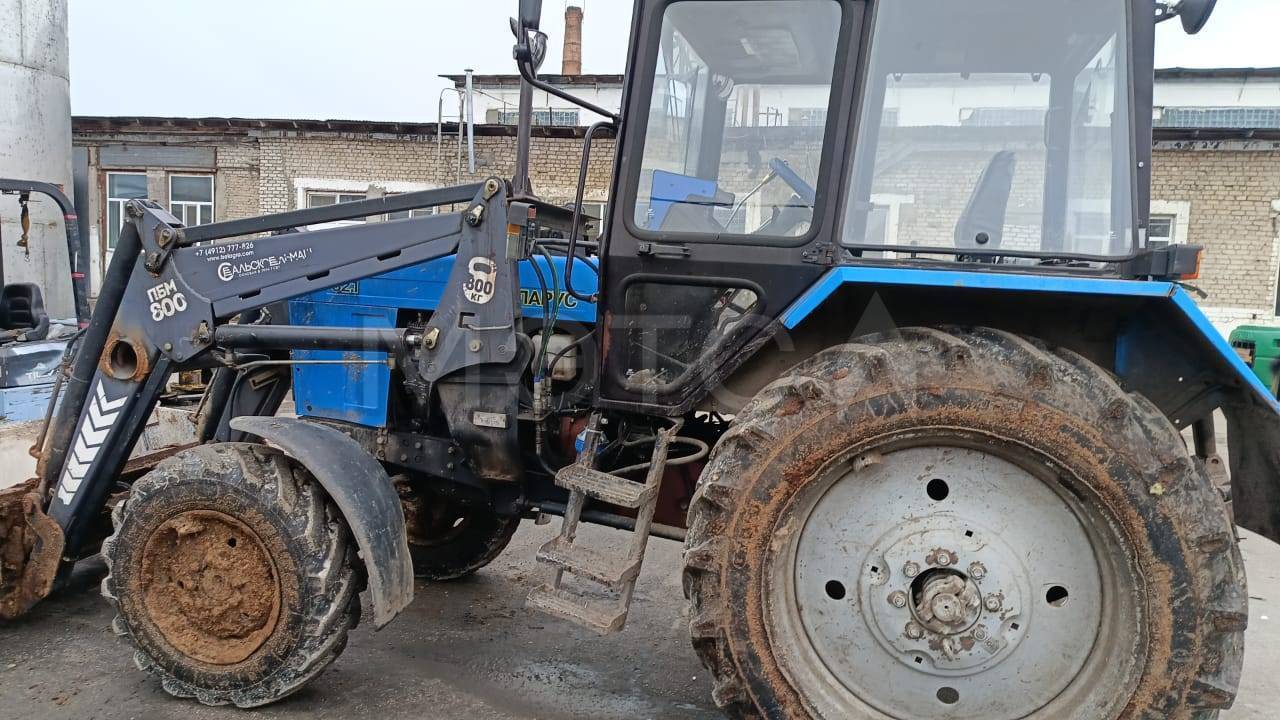 Трактор Беларус, 2011 года