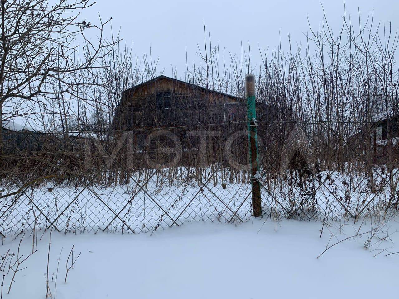 1/2 доля дома и 1/2 доля земельного участка в Московской обл.