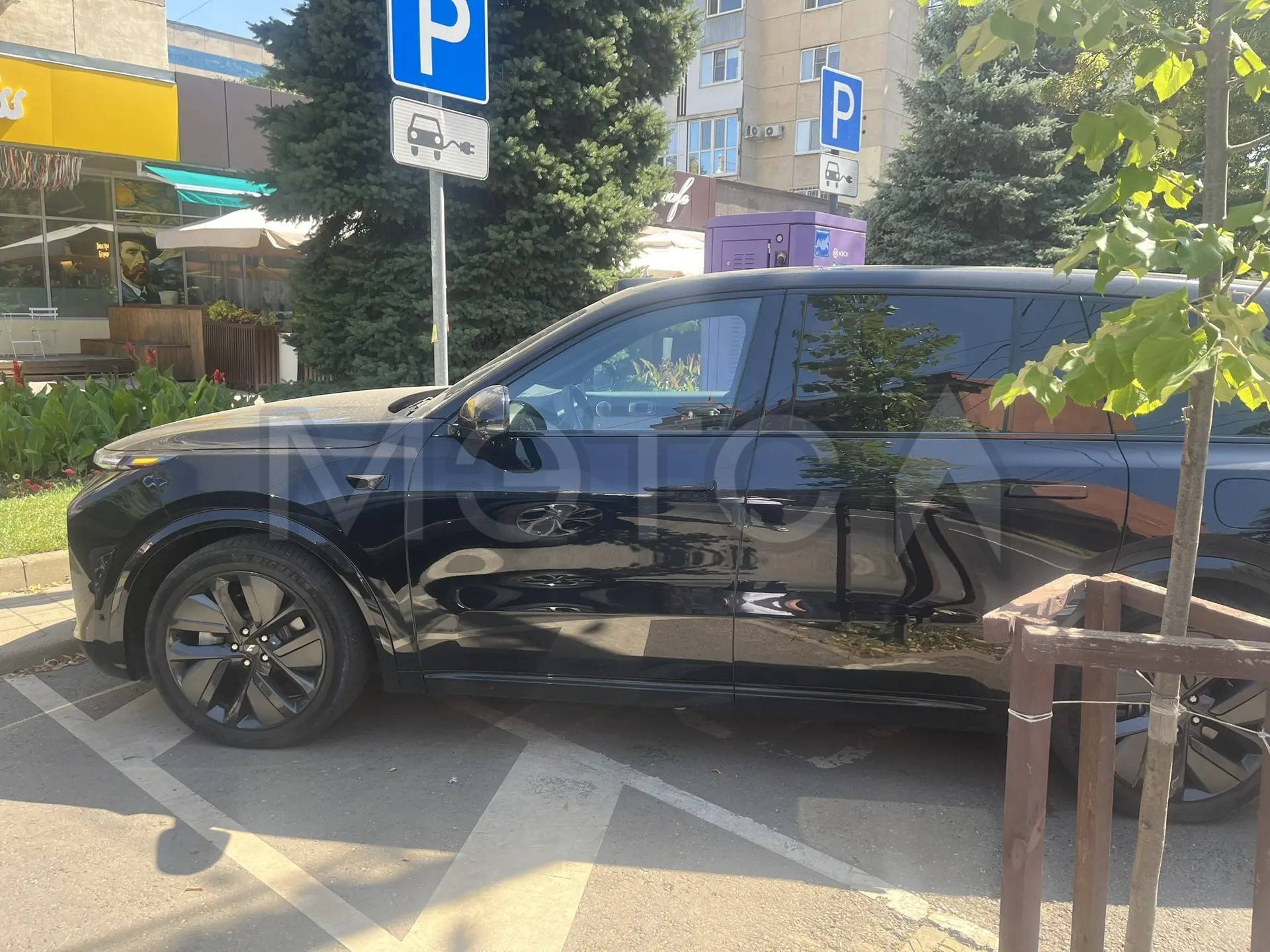 Li Auto (Lixiang) L9, 2023 года, 110 лс, полный привод, АКПП
