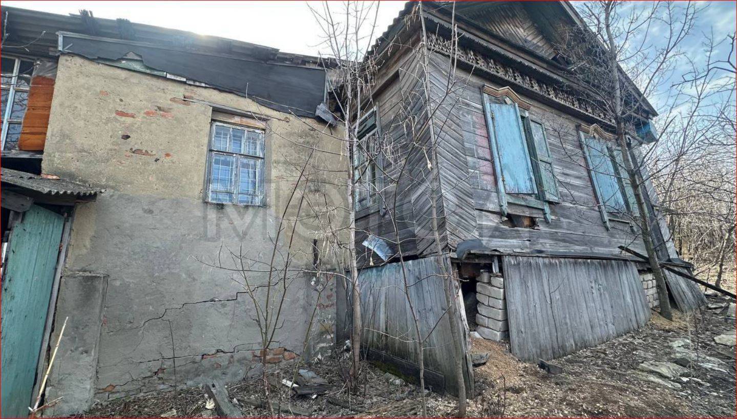 1/3 доля дома и 1/3 доля земельного участка в Самарской обл.