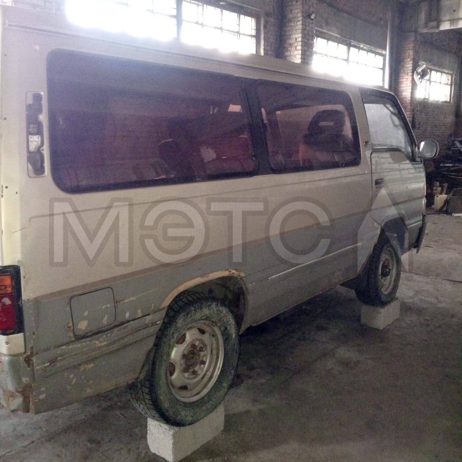 Nissan Caravan, 1982 года, 85 лс, 150000 км