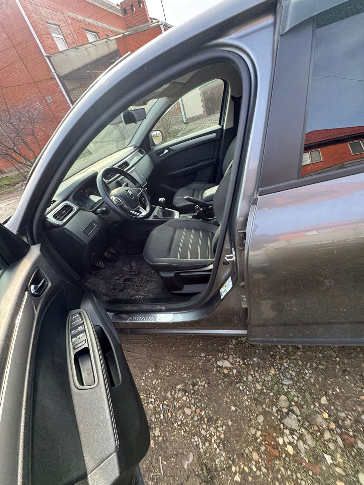 Автомобиль легковой, марка: RENAULT , модель: ARKANA, VIN: X7LRJC2A866815626