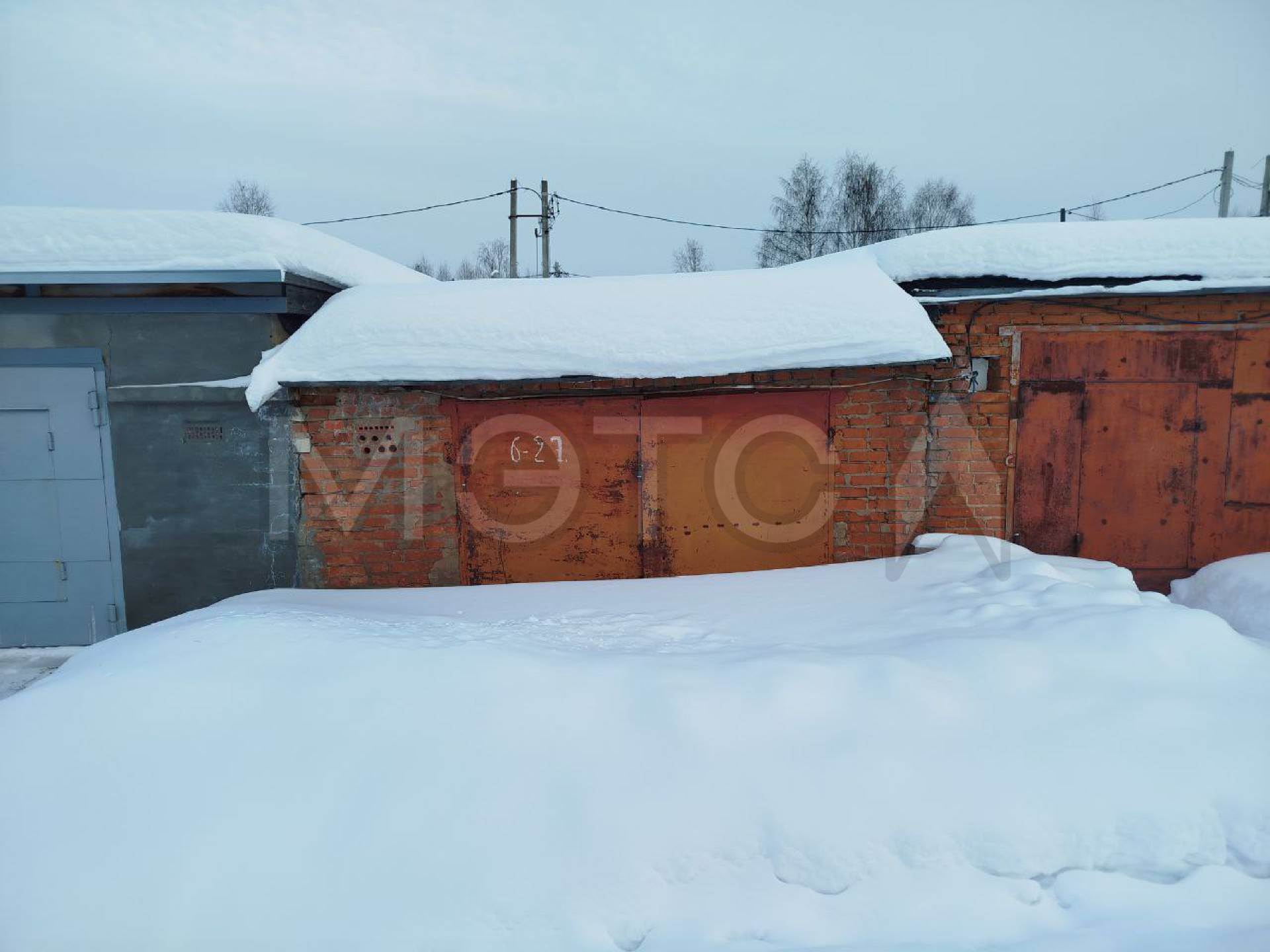 Гараж 26 кв.м. и земельный участок 26 кв.м. в Пермском крае