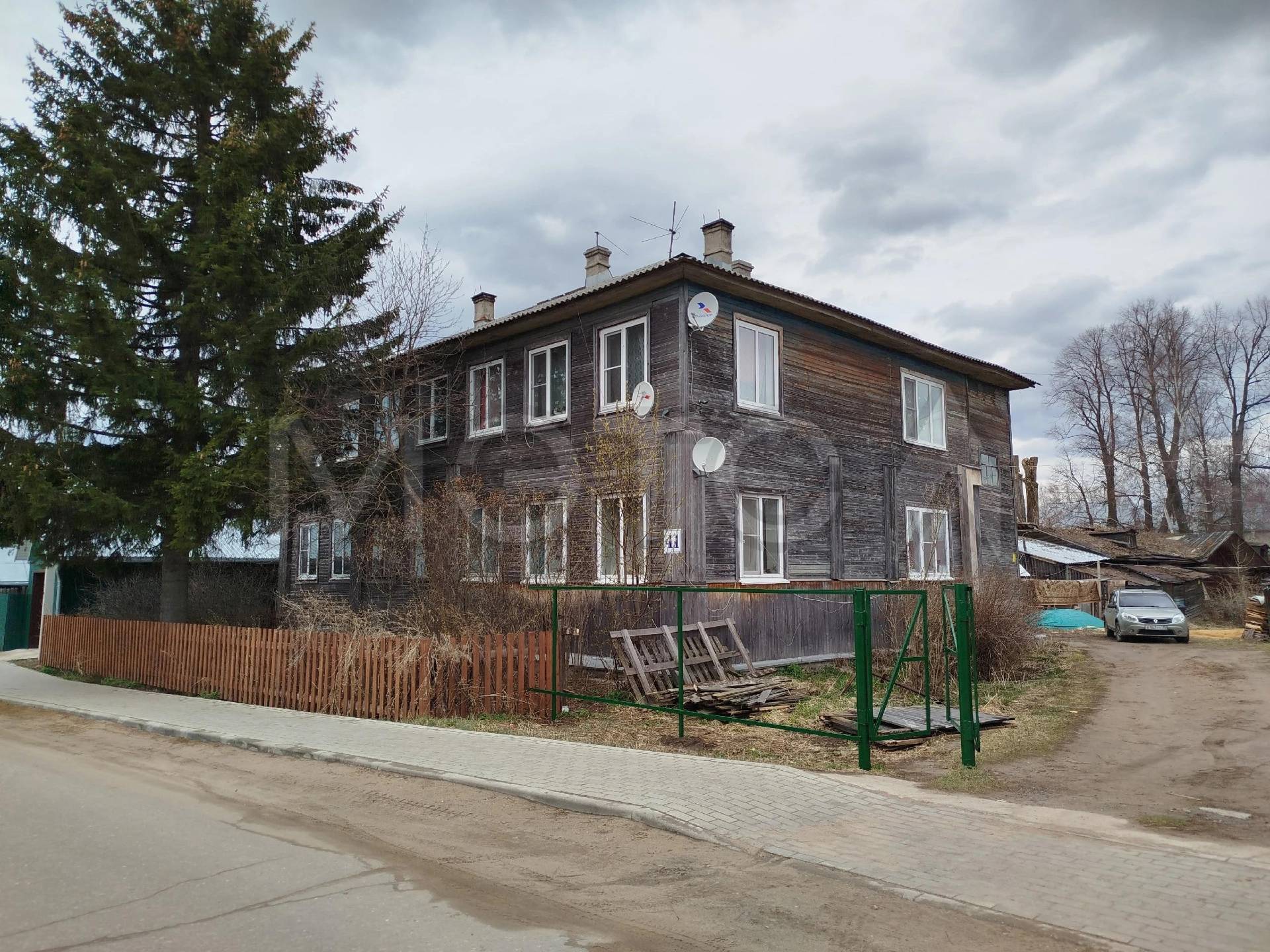1/4 доля квартиры в Великом Устюге