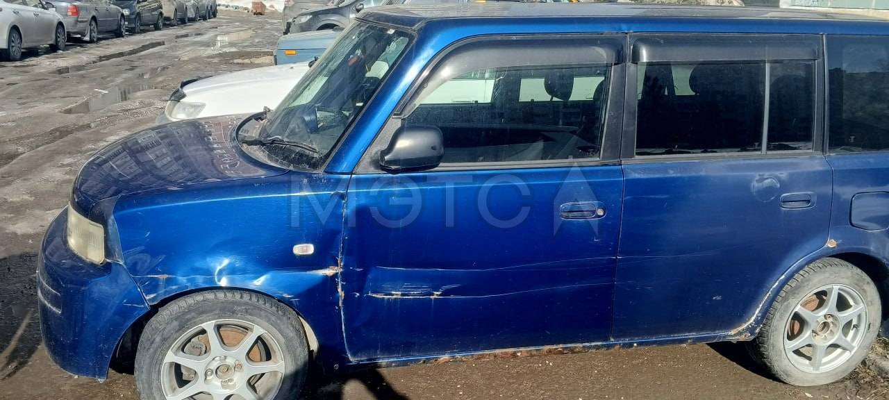 Toyota bB, 2000 года, 88 лс, 300000 км, АКПП