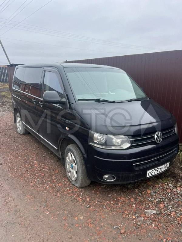 VOLKSWAGEN CARAVELLE, 2010 года