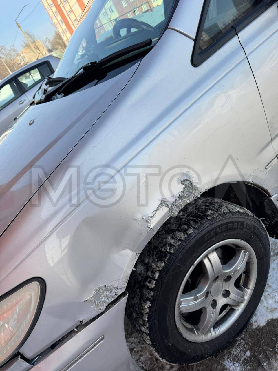 Nissan Presage, 2001 года, 150 лс, 480000 км, АКПП