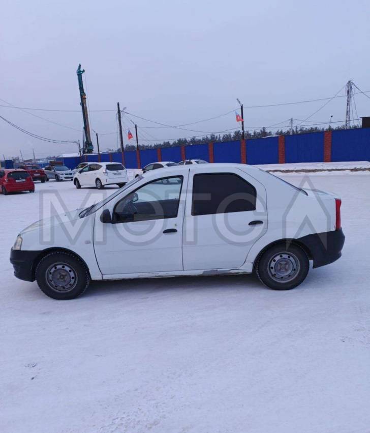 Renault Logan, 2013 года, 75 лс