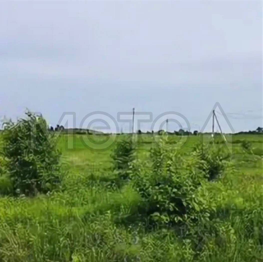 Земельный участок в Волгоградской обл., 452 +/- 15 кв.м.