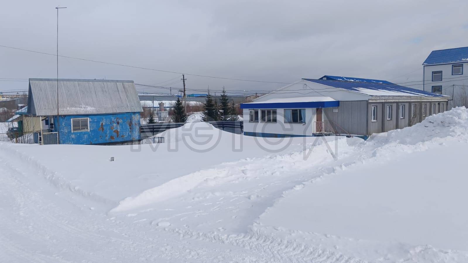 Здание административно-бытового корпуса ООО "СЭМНП" в Коми, 229,8 кв.м.