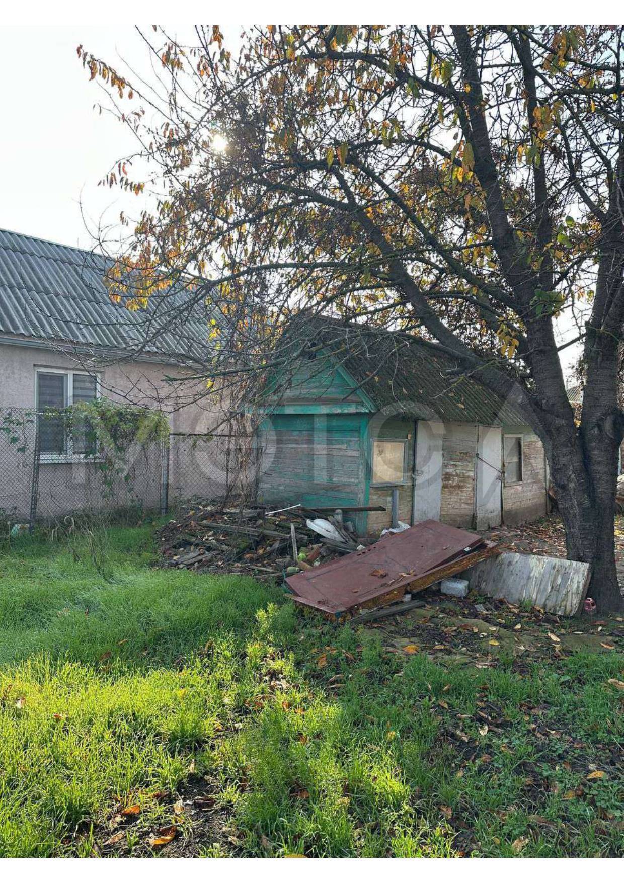 1/4 доля дома и 1/4 доля земельного участка в Краснодарском крае
