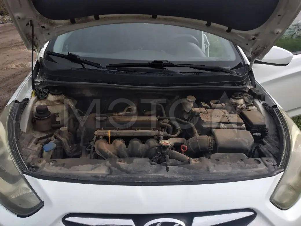 Hyundai Solaris, 2013 года, 123 лс, 229000 км, АКПП