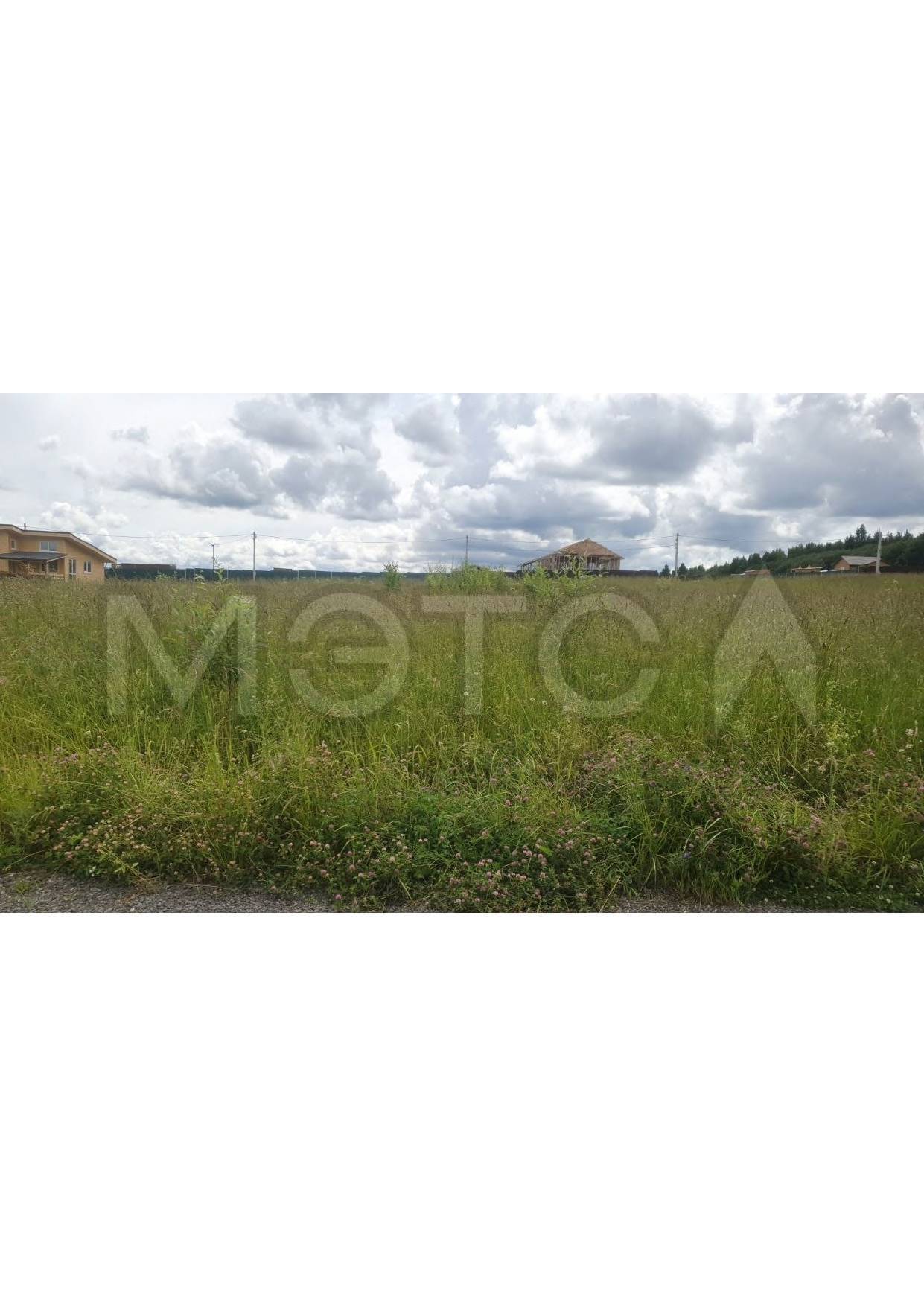 Земельный участок в Московской обл., 1003 кв.м.
