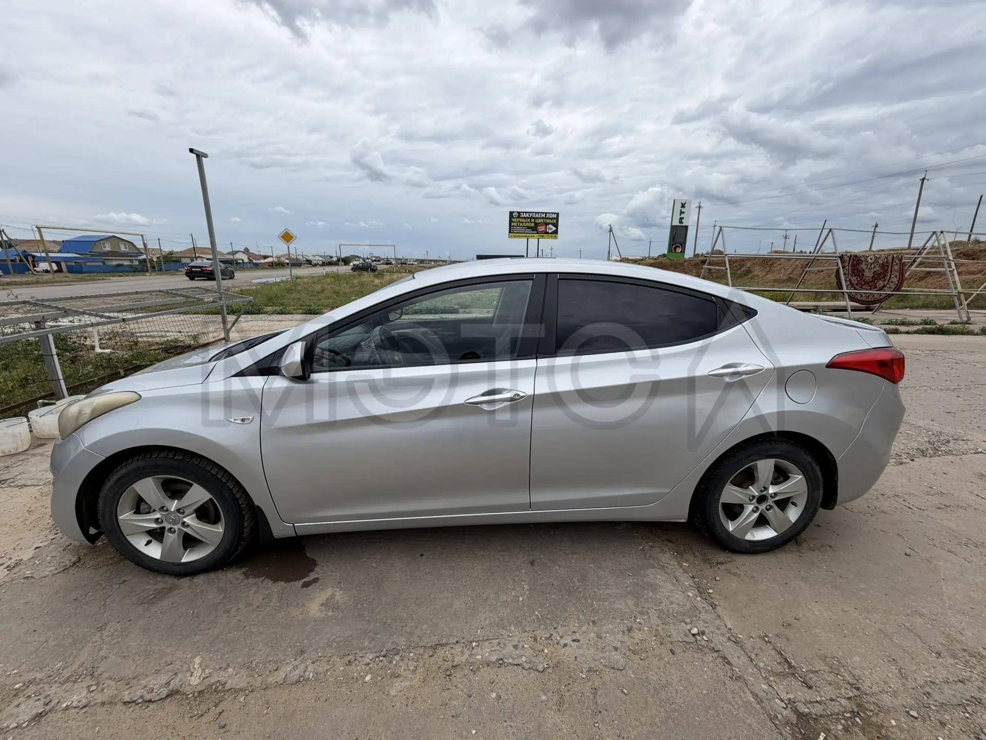 Hyundai Elantra, 2012 года, 132 лс, 210295 км, АКПП