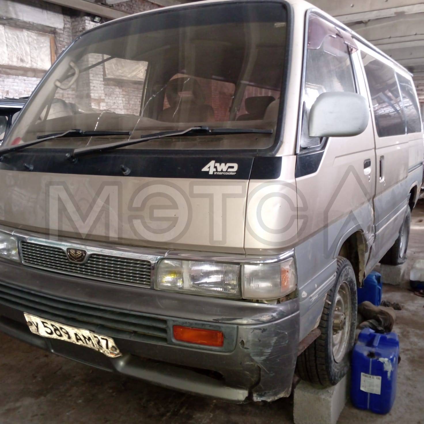 Nissan Caravan, 1982 года, 85 лс, 150000 км, АКПП