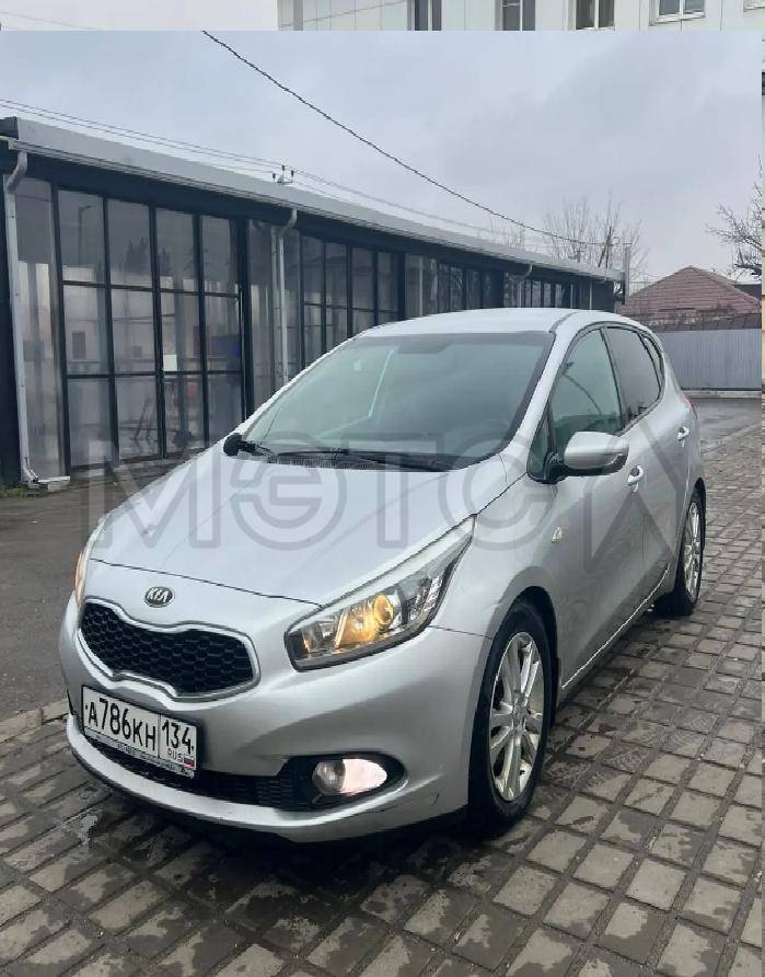Kia Ceed, 2012 года, 129 лс, 250 000 км, АКПП