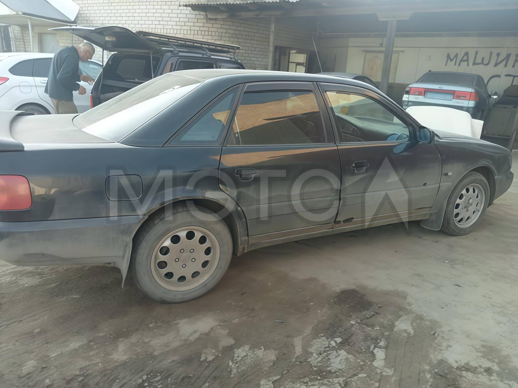 Audi A6, 1995 года, 115 лс, 571000 км