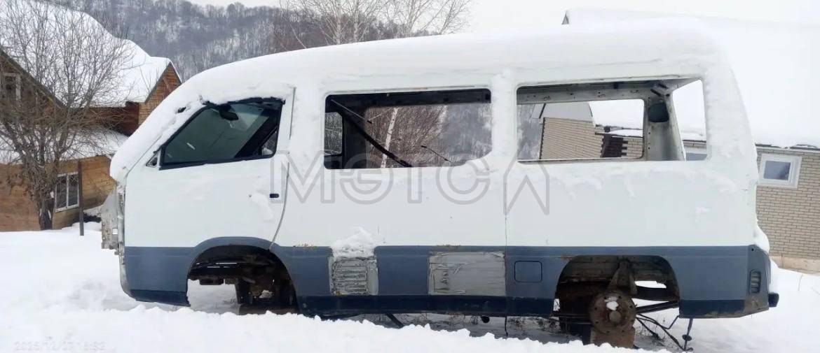 SsangYong Istana, 2002 года