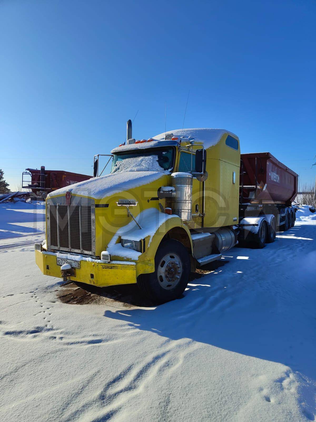 Грузовой-тягач седельный KENWORTH T800, 2008 года