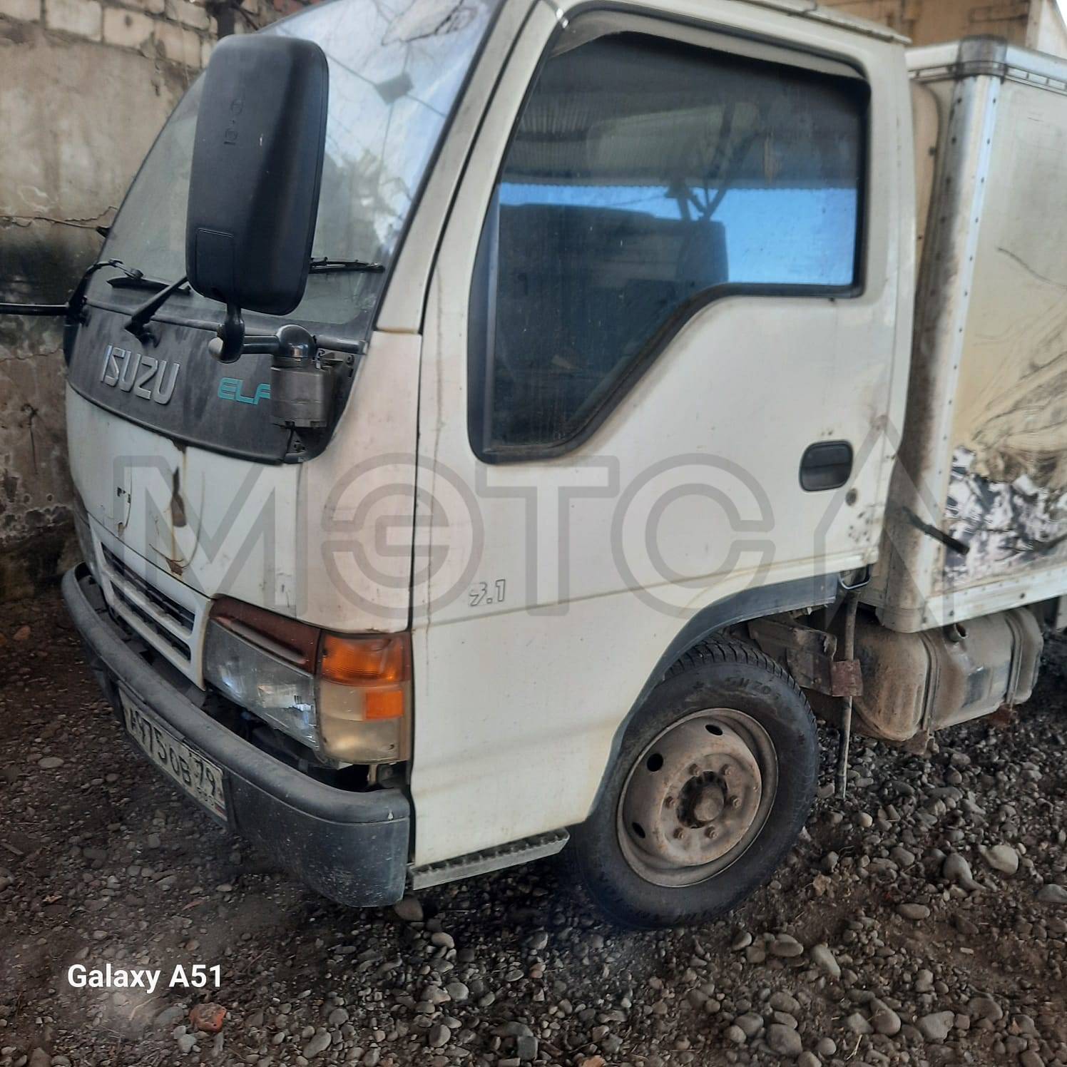Автомобиль «ISUZU-ELF», 1993 года
