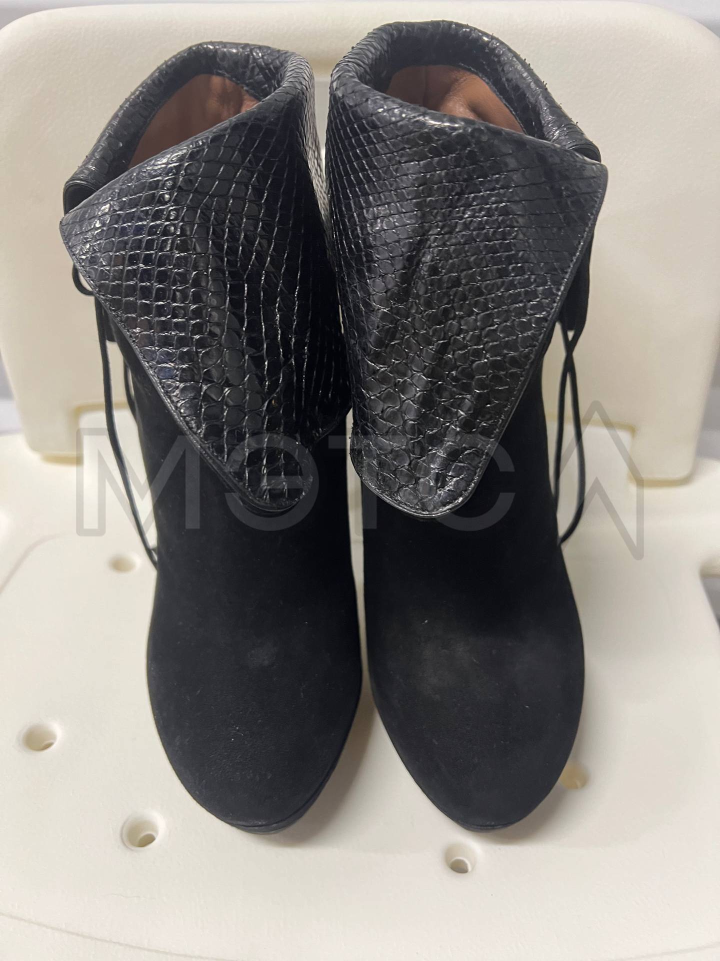 Ботильоны ALAIA