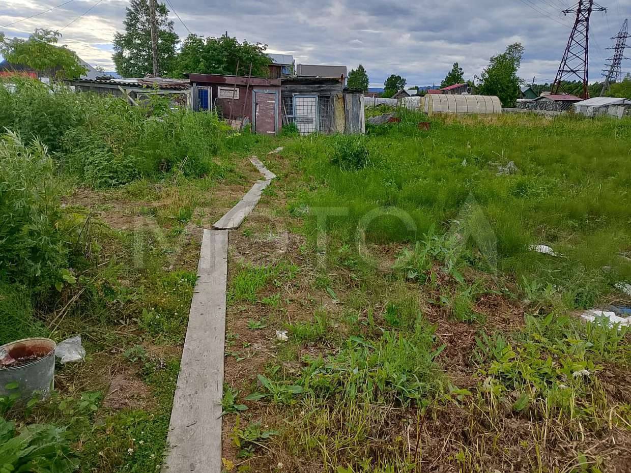 Земельный участок в Южно-Сахалинске, 939+/-21 кв.м.