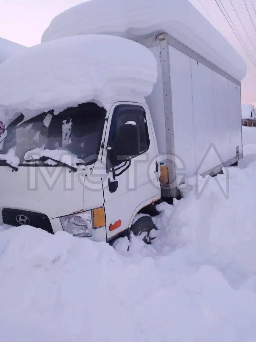 Грузовой фургон HD78NO, 2011 года