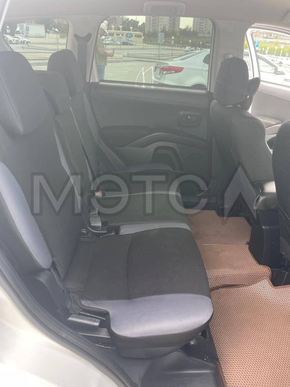 Mitsubishi Outlander, 2010 года, 147 лс, 215000 км, полный привод, АКПП