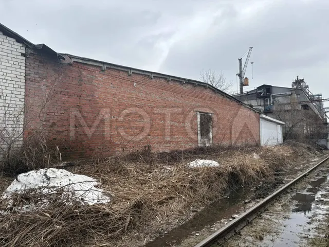 Здание 594,8 кв.м, помещение 793,6 кв.м. и земельный участок 1930+/-9.18 кв.м. в Пензе
