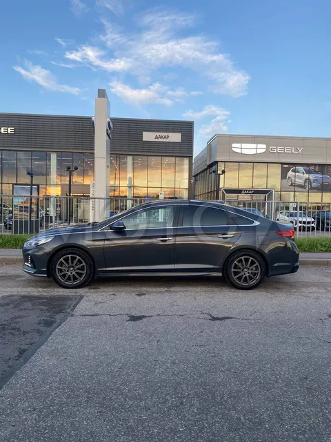 Hyundai Sonata, 2018 года, 200000 км, АКПП