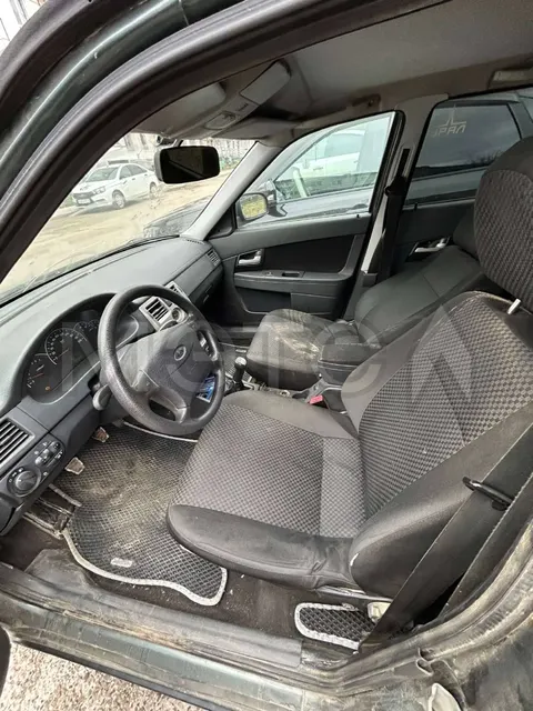 Lada Priora, 2011 года, 97,9 лс, 295722 км
