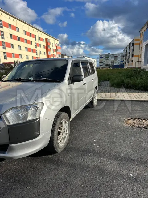 Toyota Probox, 2015 года, 103 лс, 180000 км, АКПП