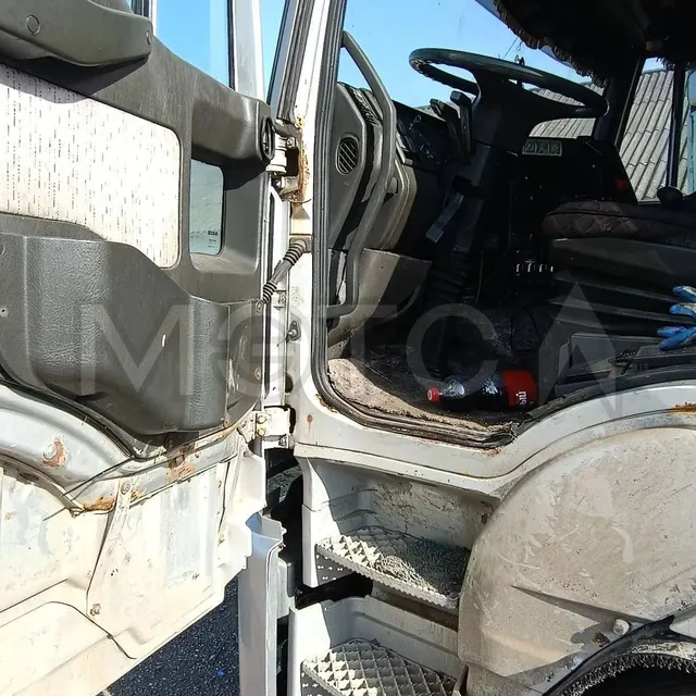Грузовой автомобиль ИВЕКО LD400E42TX/Р, 1999 года