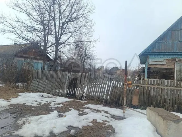 1/4 доля дома и 1/4 доля земельного участка в Курганской обл.