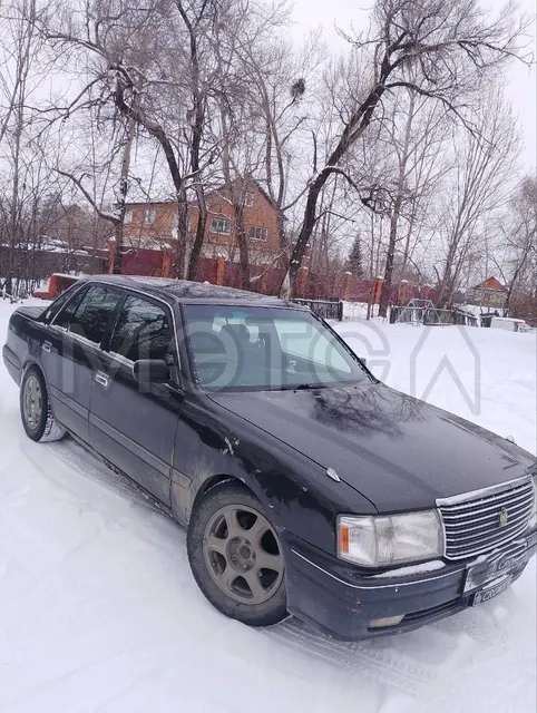 Toyota Crown, 1998 года, 140 лс, 277000 км, АКПП