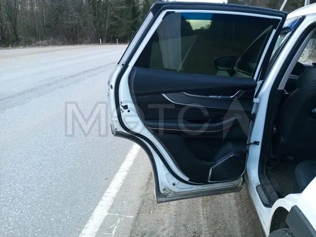 Exeed LX, 2022 года, 150 лс, 150000 км, полный привод, АКПП