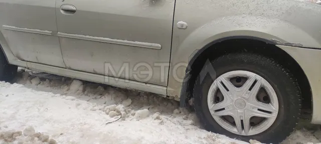 Renault Logan, 2012 года, 84 лс, 215927 км