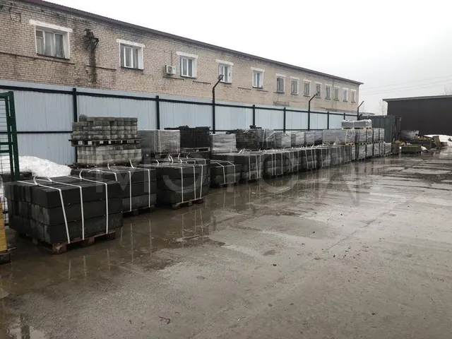 Здание 392,4 кв.м. и земельный участок 5027 кв.м. в Котласе