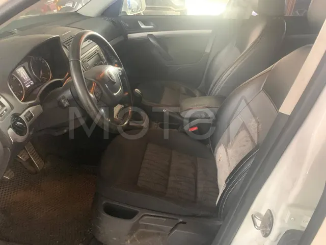 Skoda Octavia, 2012 года, 102 лс