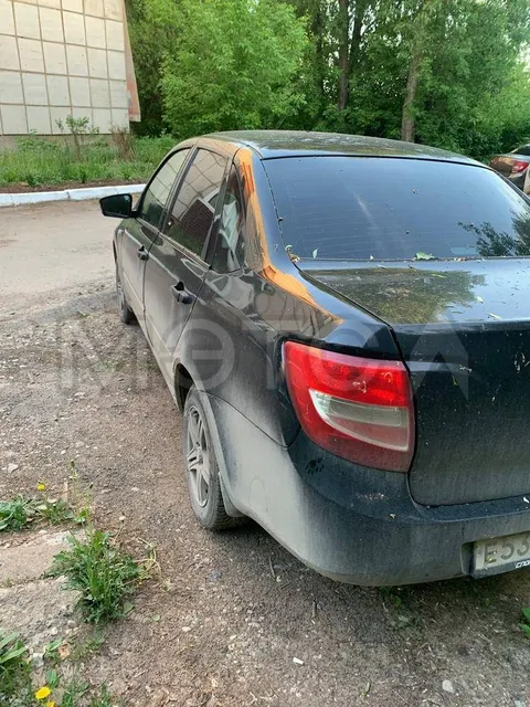 Lada Granta, 2014 года, 87 лс, 221000 км