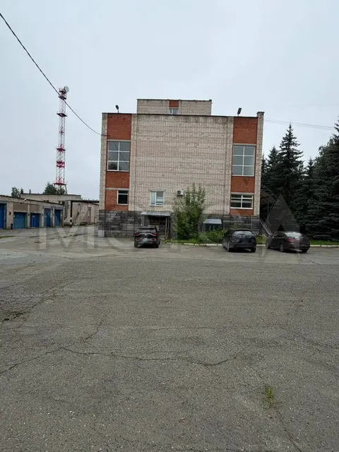 Здания и право аренды земельного участка в Ижевске