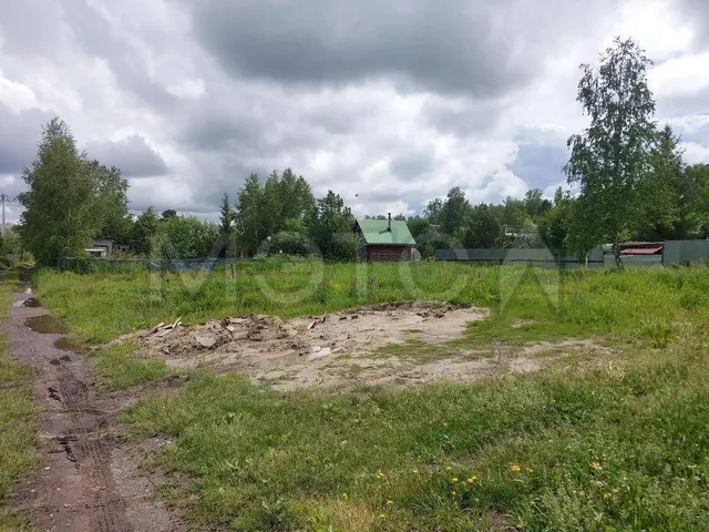 Земельный участок в Тюменской обл., 1256 кв.м