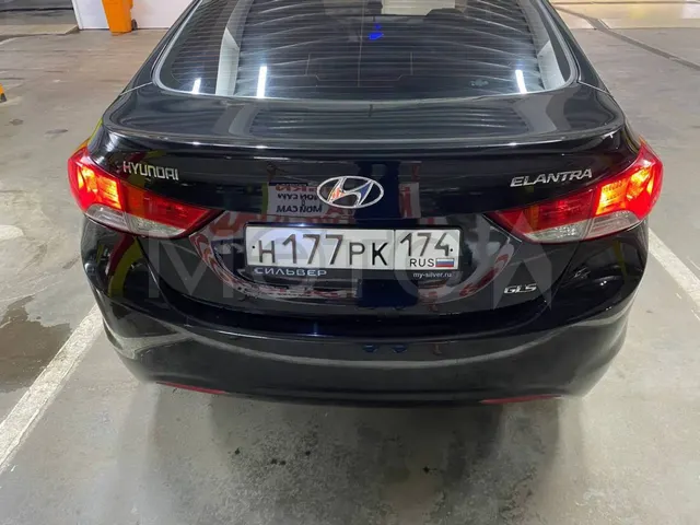 Hyundai Elantra, 2012 года, 132 лс, 100000 км