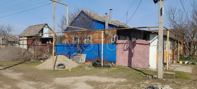 1/6 доля дома и 1/6 доля земельного участка в Краснодарском крае