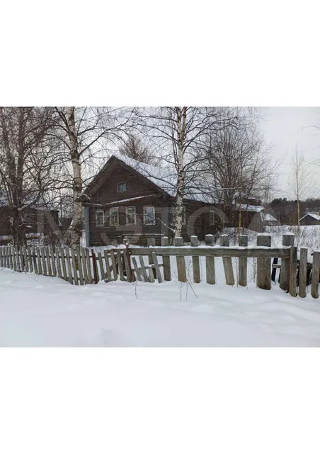 1/2 доля дома и 1/2 доля земельного участка в Ленинградской обл.