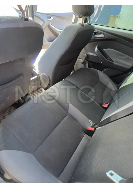 Ford Focus, 2011 года, 104 лс
